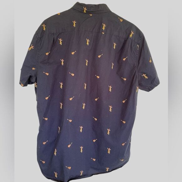 J. Crew Menโs XL Cotton Shirt | Hula Girl & Ukulele Print | Hawaiian Aloha Vibes - Picture 2 of 5